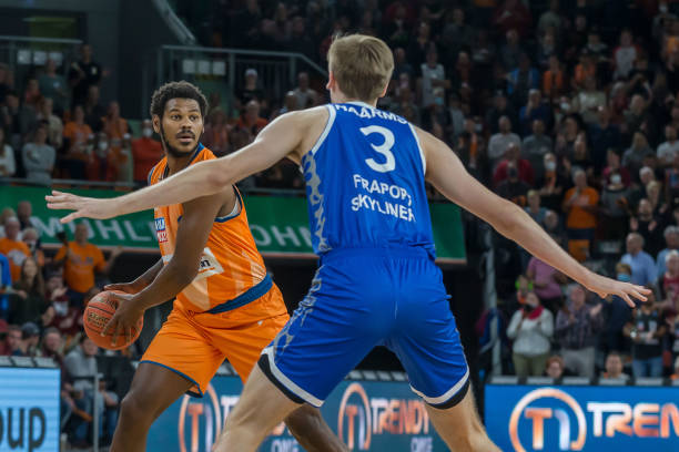 为保持竞争 为保持竞争